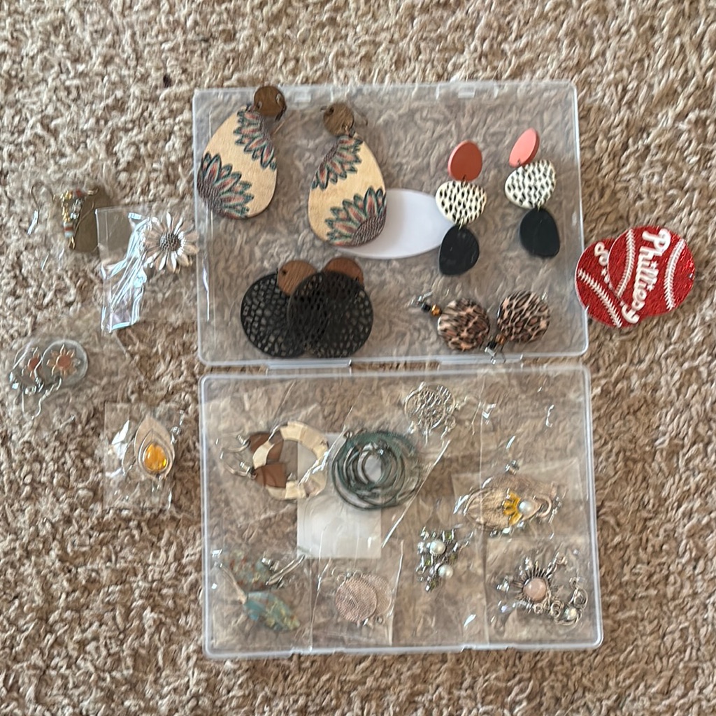 Shein Multicolor Boho Earrings Set 25$